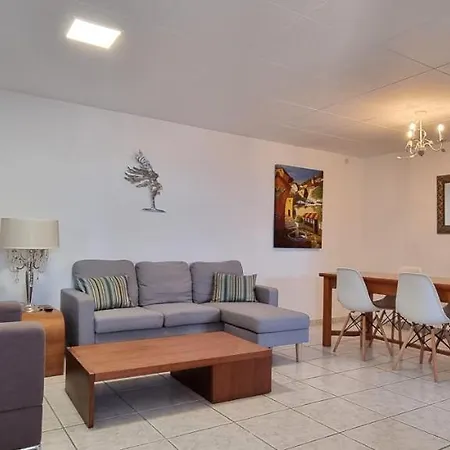 Апартаменти Apartamentos Villa Vista *