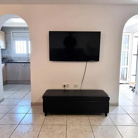 Apartamentos Villa Vista Апартаменти Льорет-де-Мар